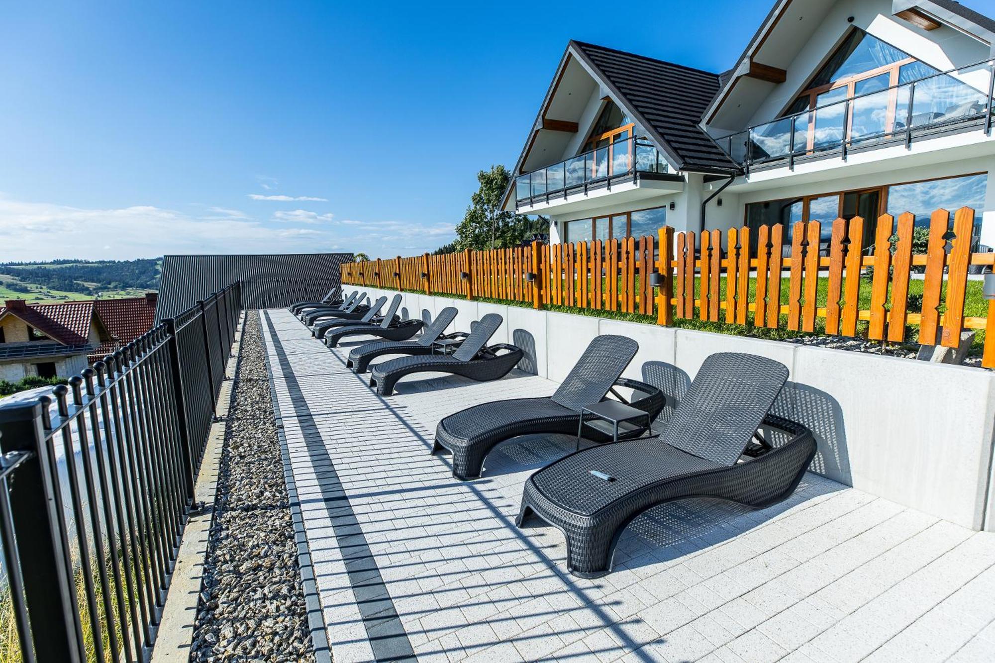 Chalet Bialka Tatrzanska- Czarna Gora- Monte Di Sole