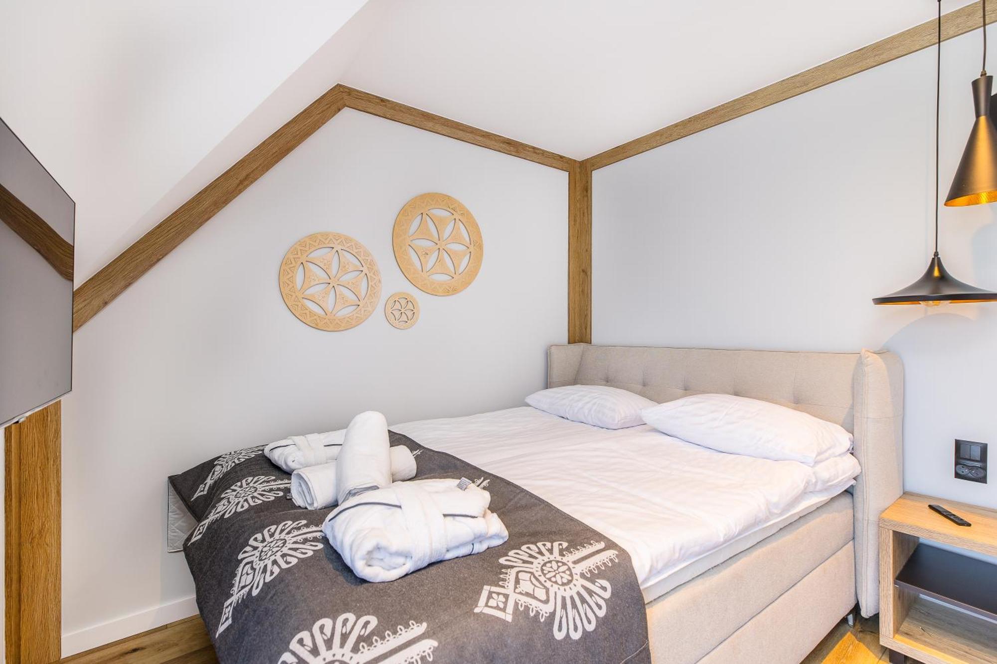 Chalet Bialka Tatrzanska- Czarna Gora- Monte Di Sole