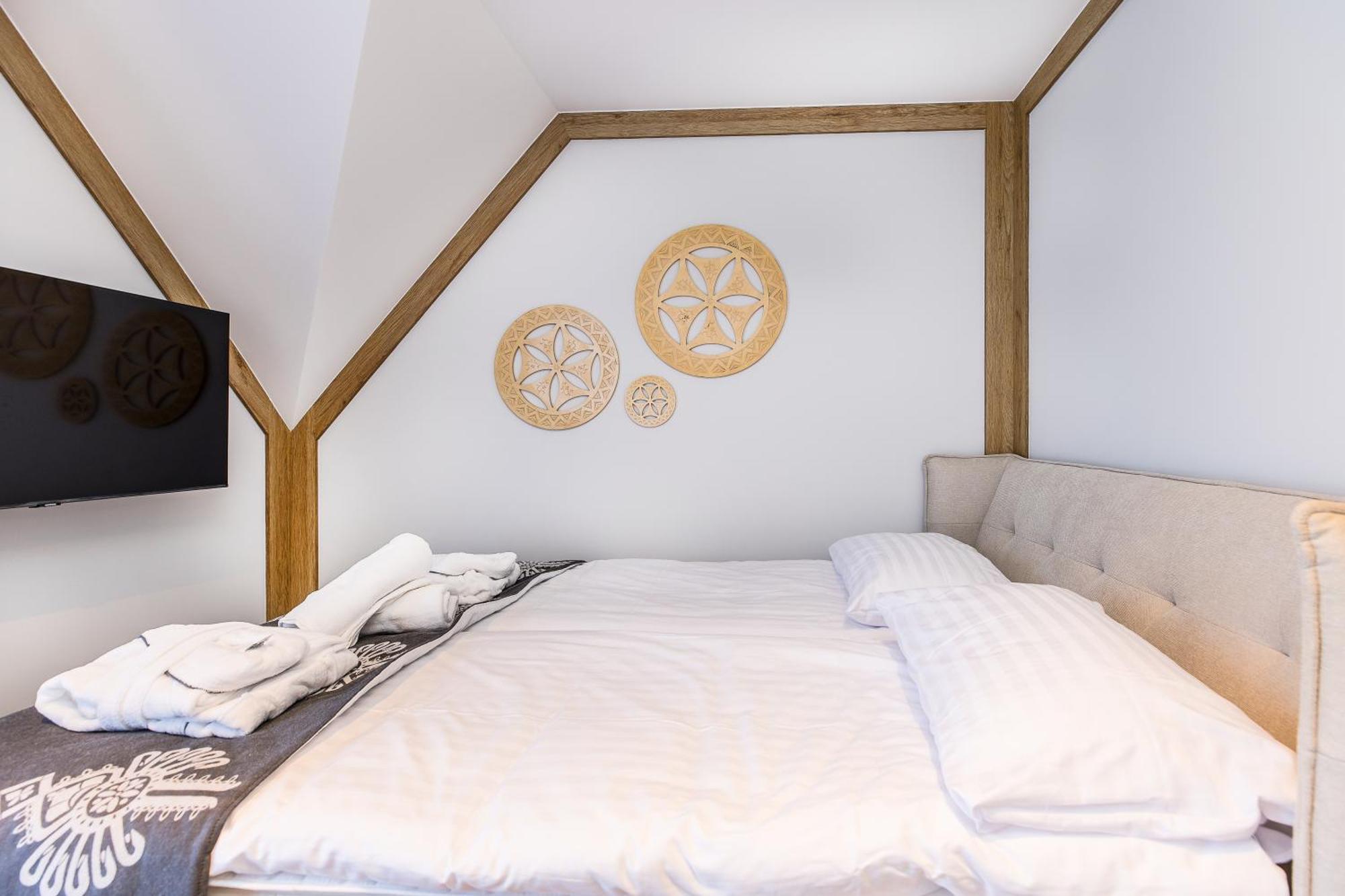 Chalet Bialka Tatrzanska- Czarna Gora- Monte Di Sole