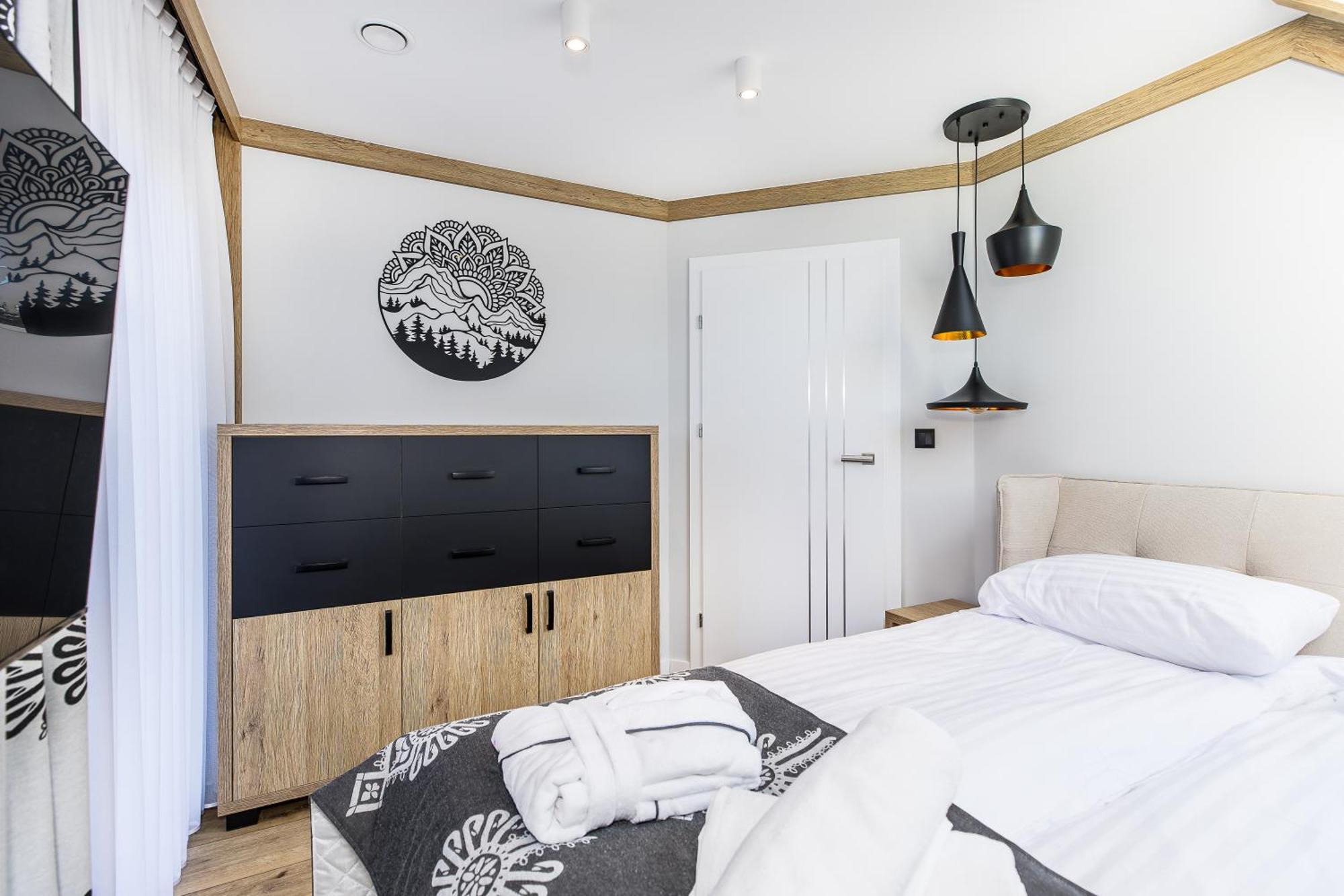 Chalet Bialka Tatrzanska- Czarna Gora- Monte Di Sole *